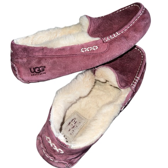 UGG Shoes - UGG Australia Uggs Womens 7 Ansley Sheepskin Slippers Shoes
